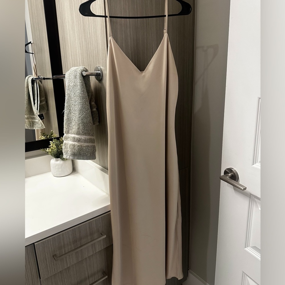 Elegant Cream Midi Dress
